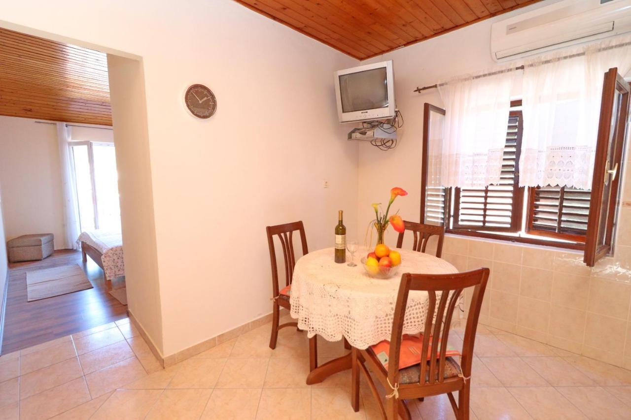 Peselj Apartment Smokvica (Korcula)