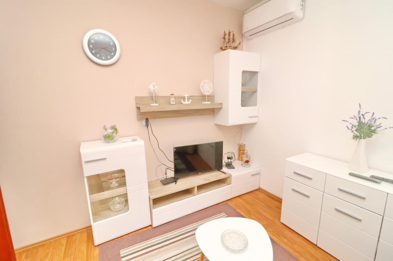 Apartment Peselj Smokvica (Korcula)